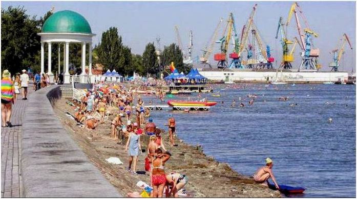  Обзор Азовского моря в августе