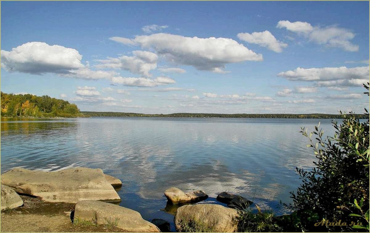 Озеро Шарташ Свердловская область базы отдыха