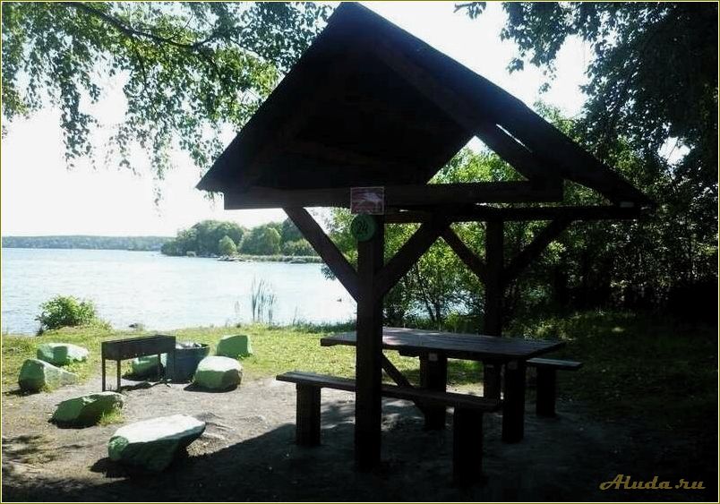 Озеро Шарташ Свердловская область базы отдыха