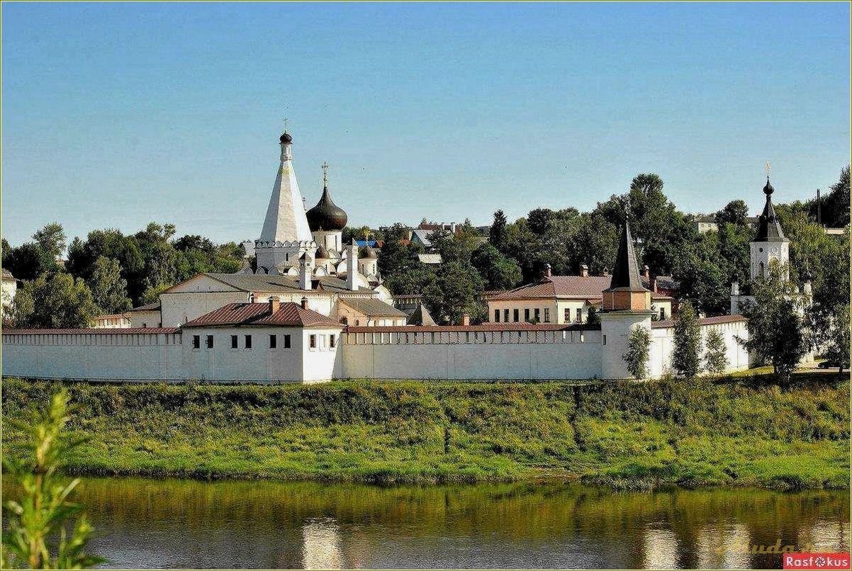 Отдых в Тверской области: Старица — живописный уголок природы