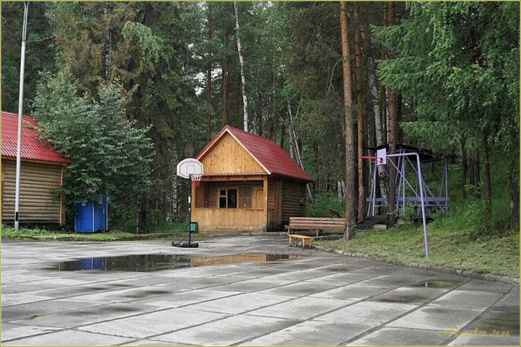 База отдыха Таватуй Свердловская область — домики для отдыха