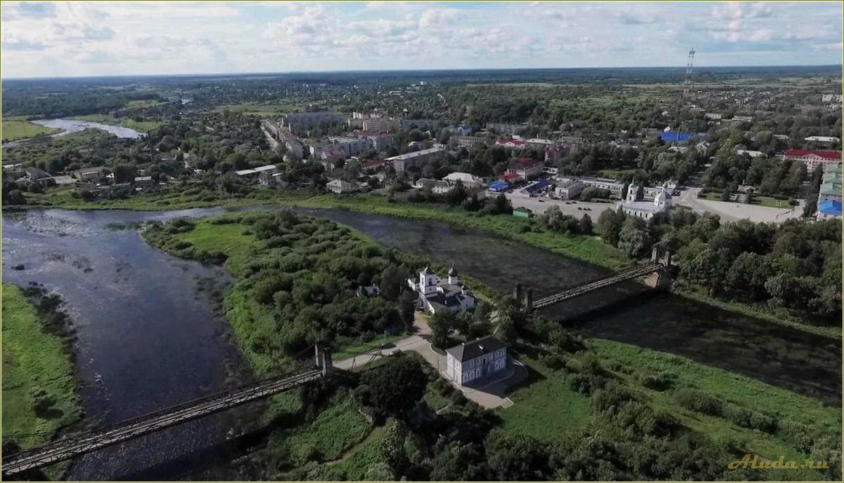 Остров в Псковской области — незабываемые достопримечательности и места для посещения