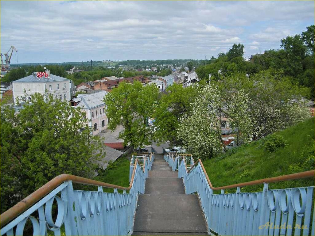 Исследуйте потрясающие достопримечательности городецкого района Нижегородской области и погрузитесь в его богатую историю!