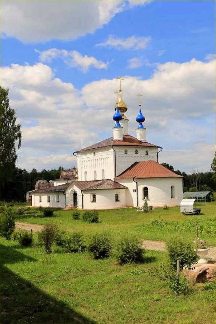 Отдых в Ивановской области — погружение в необъятные просторы Золотниковской пустыни