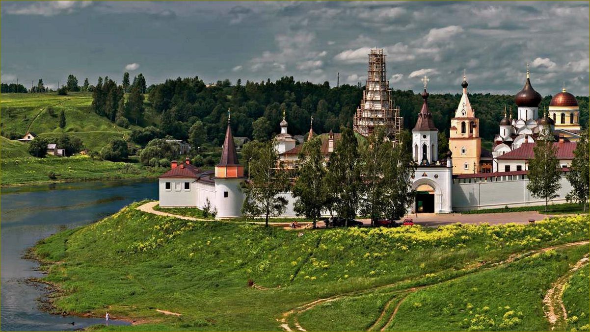 (лучшие, достопримечательности, московской, области, машине) Лучшие достопримечательности Московской области на машине летом — что посмотреть и где побывать