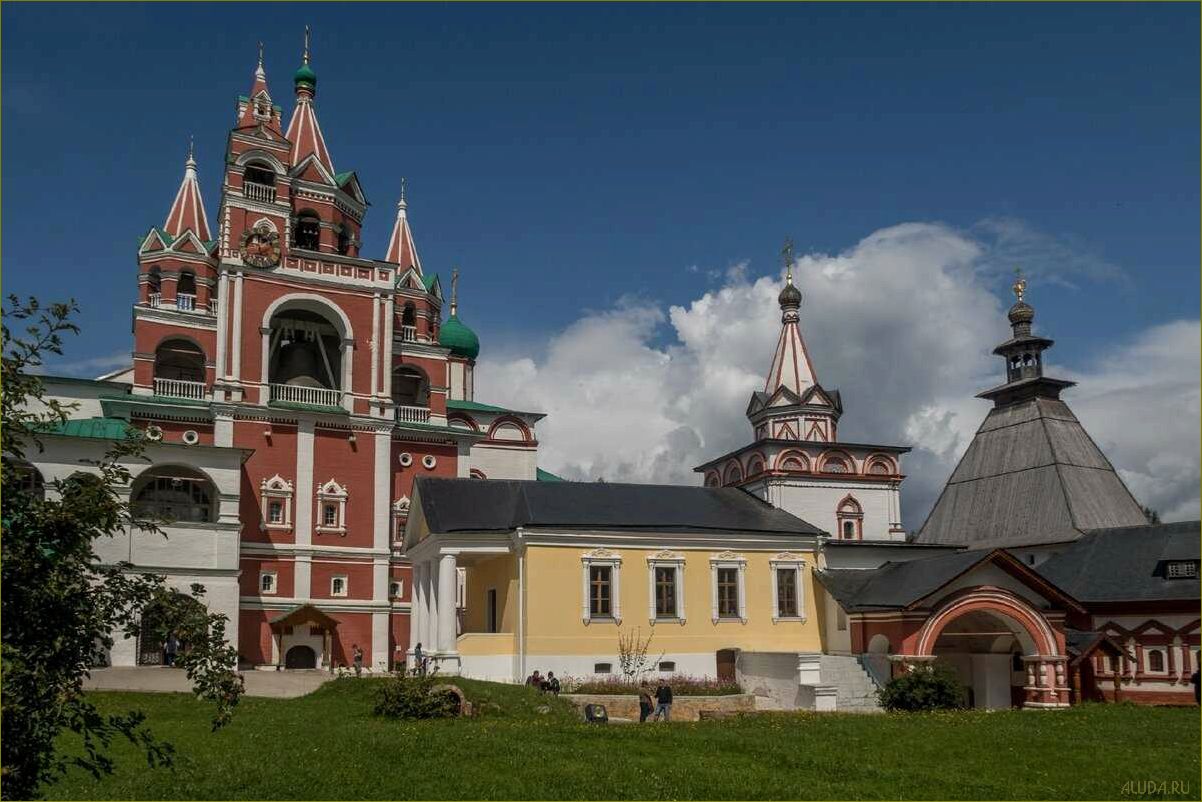 (изумительные, достопримечательности, звенигорода, московская, область) Изумительные достопримечательности Звенигорода, Московская область — подробное описание, фото, история