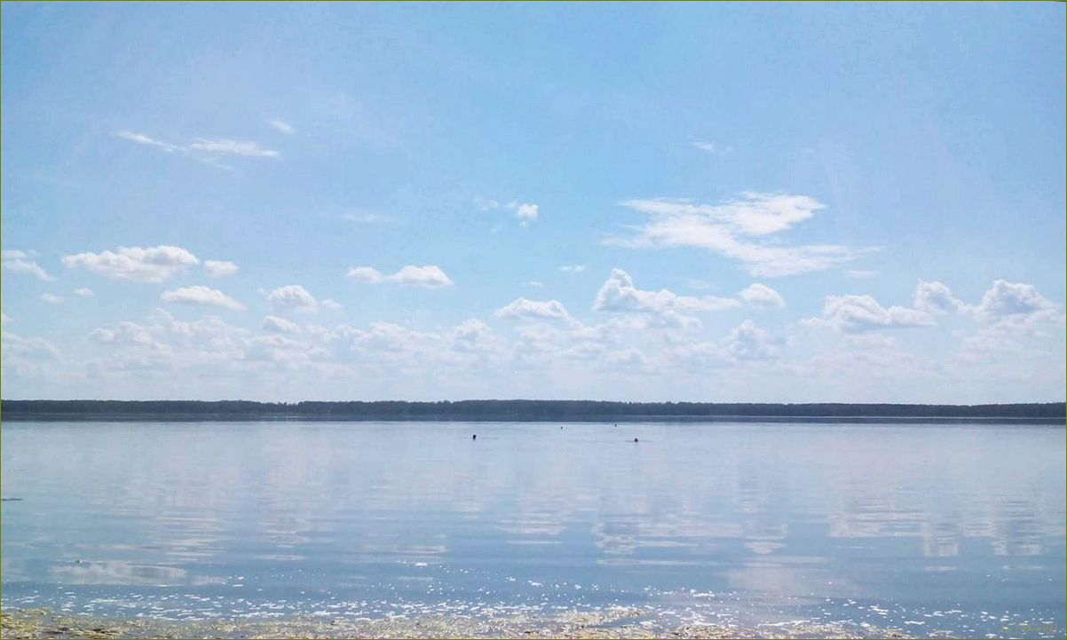 (отдых, озере, горькое, курганской, области) Отдых на озере Горькое в Курганской области — лучшие места, активности и советы для незабываемого отпуска