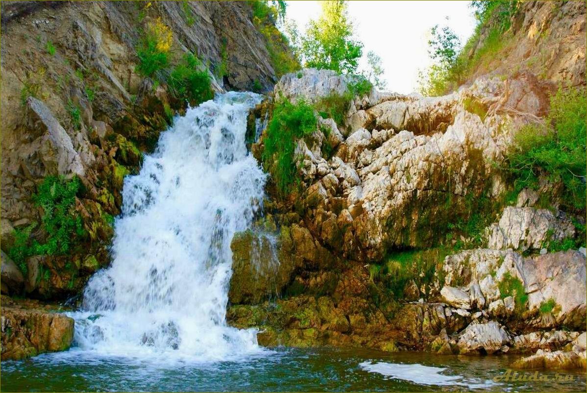 (беловский, водопад, место, отдыха, великолепия) Беловский водопад — место отдыха и великолепия в Новосибирской области