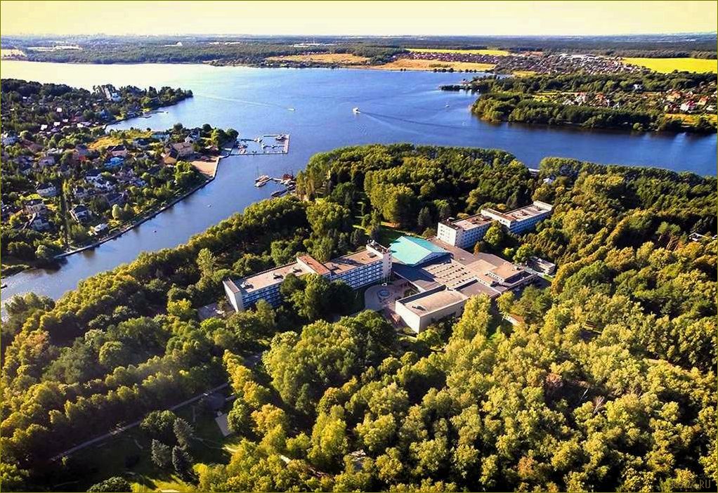 (дмитровское, водохранилище, московской, области, идеальное) Дмитровское водохранилище в Московской области — идеальное место для отдыха и релаксации на природе