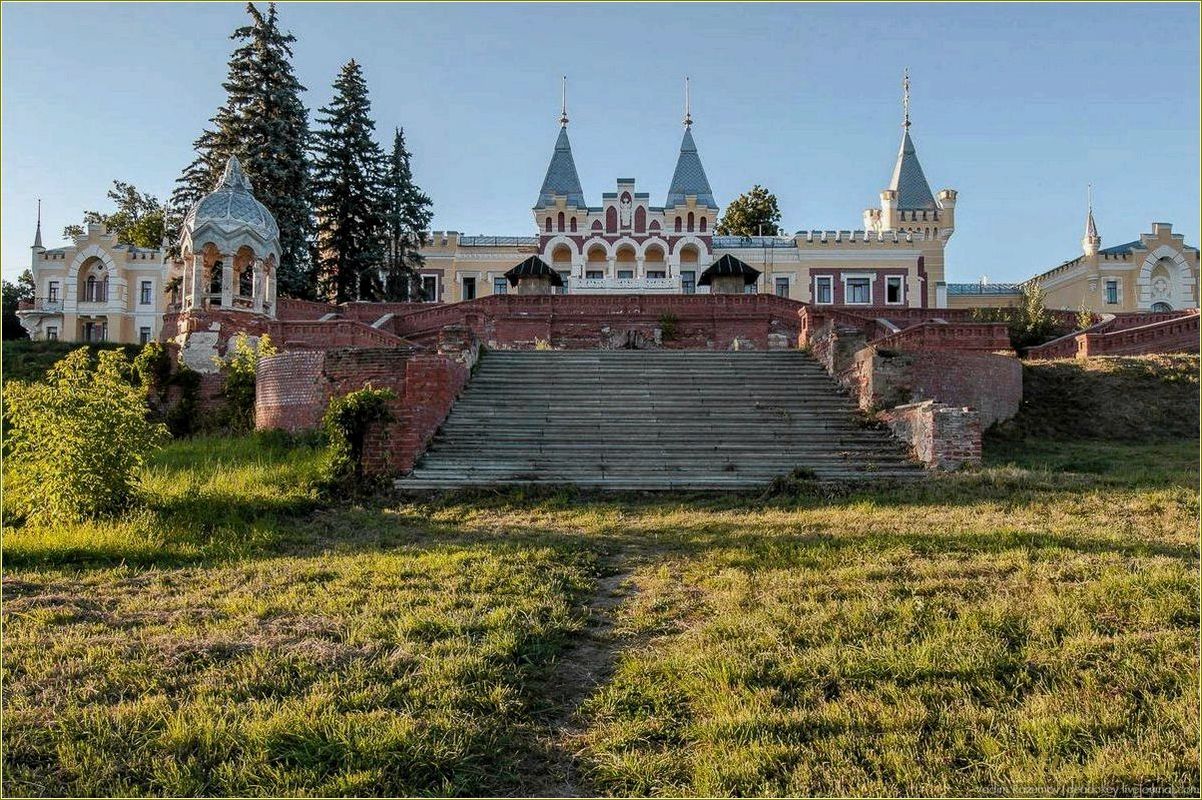 Лучшие достопримечательности, расположенные в непосредственной близости от Рязанской области, которые обязательно стоит посетить