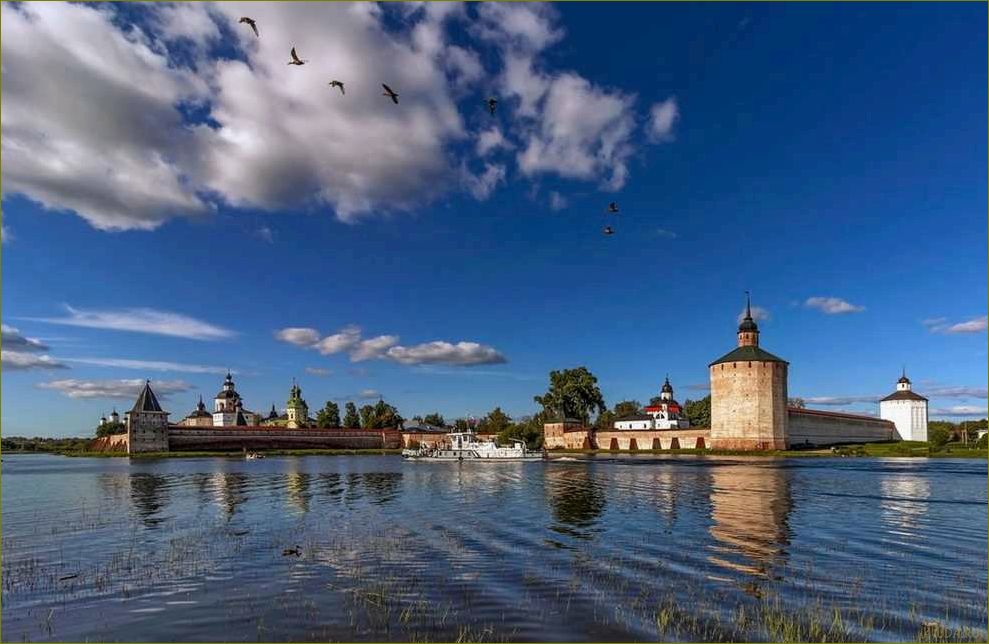 (отдых, кириллове, вологодской, области, живописном) Отдых в Кириллове, Вологодской области, на живописном озере — лучшие места, активности и развлечения для идеального отпуска