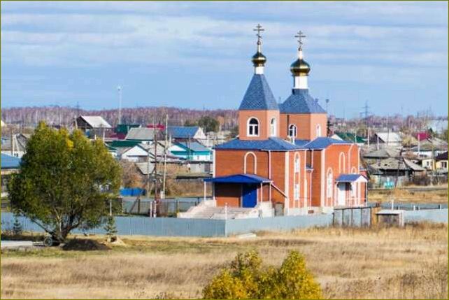 Подробный гид по лучшим местам для отдыха в прекрасном лебяжьевском районе Курганской области 