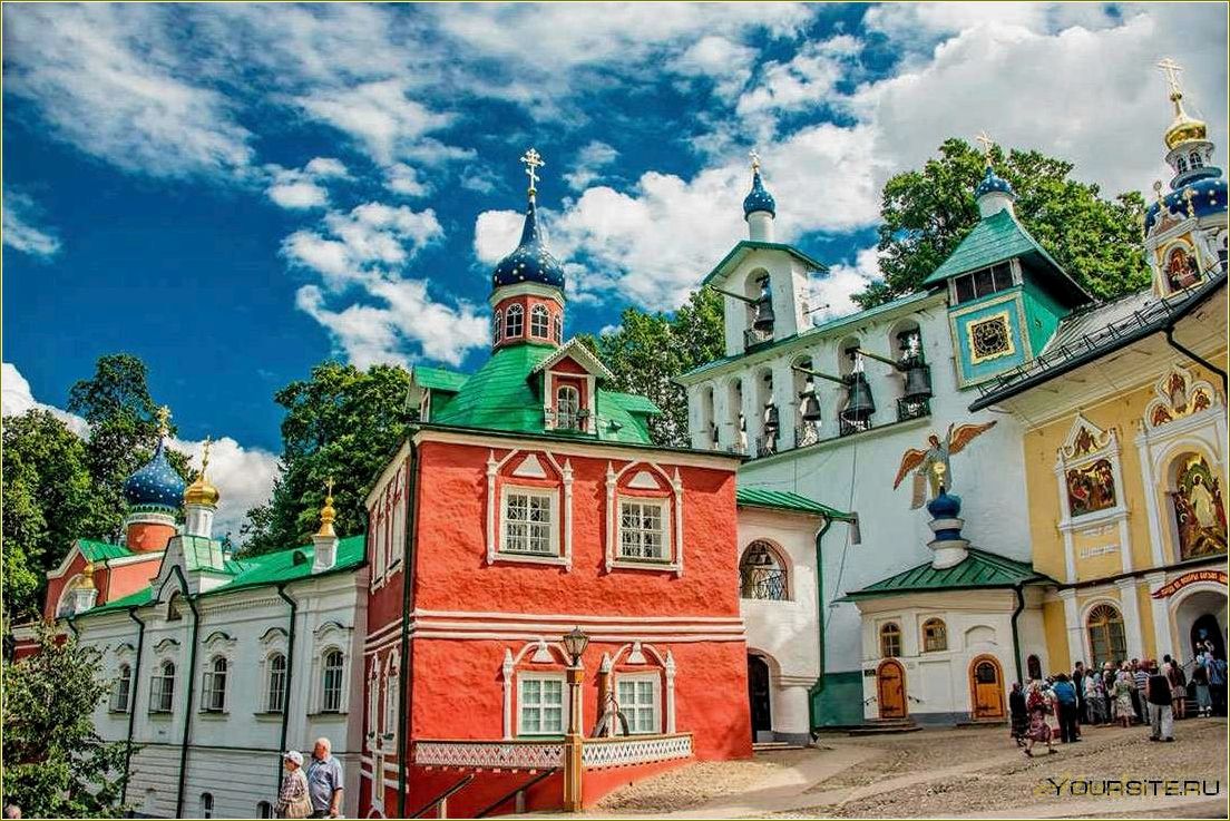 Псково-Печерский монастырь — история, архитектура и святыни одной из самых известных достопримечательностей Псковской области