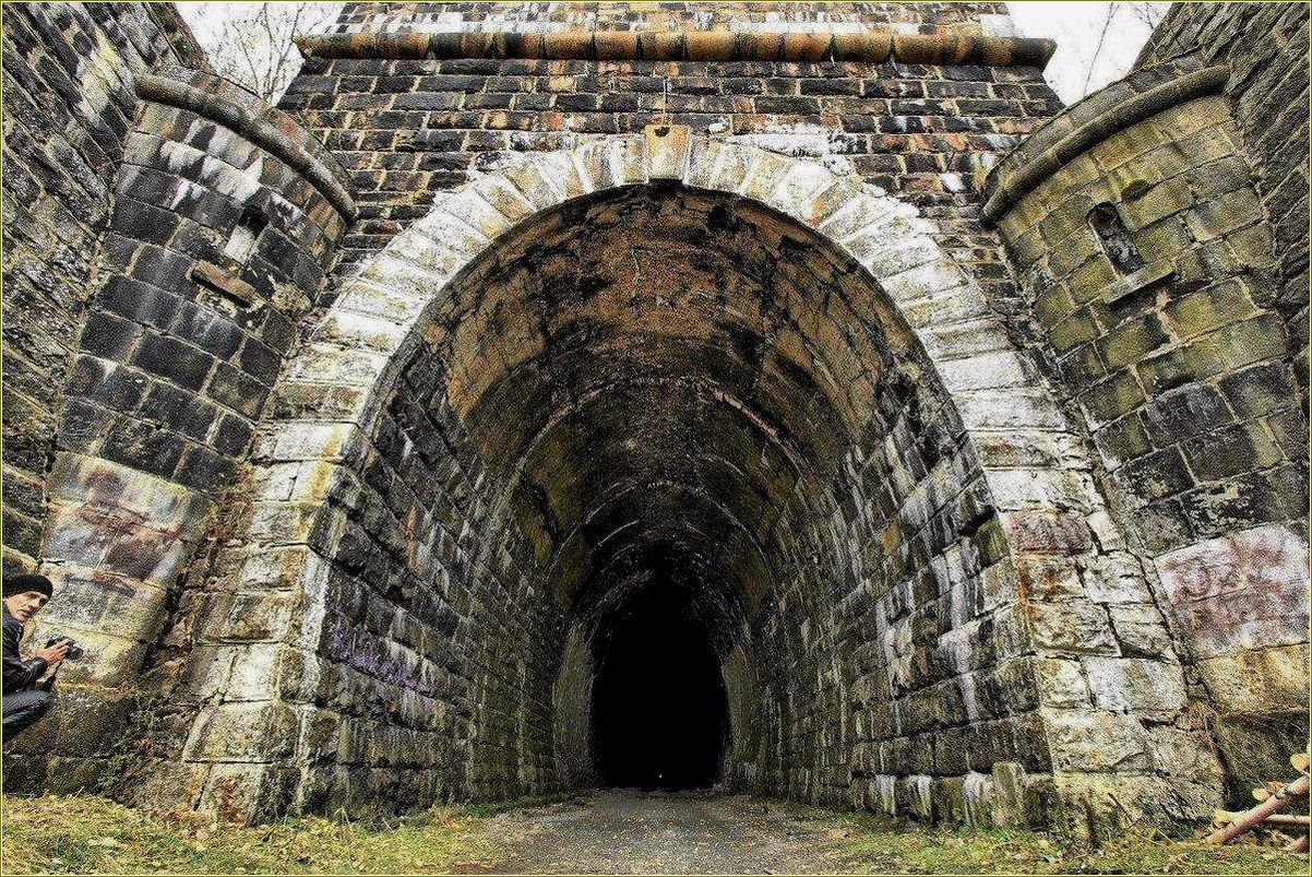 Куда съездить посмотреть достопримечательности Свердловской области