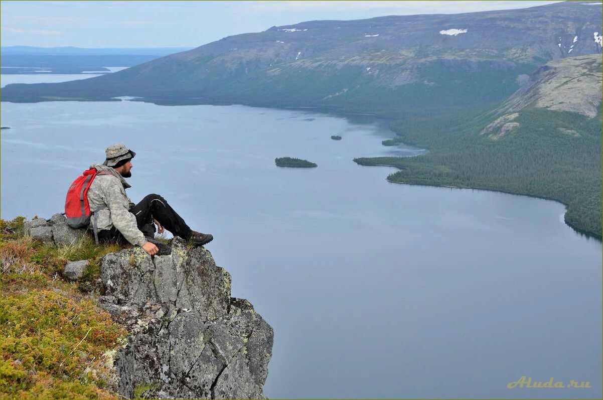 Летний отдых в Мурманской области — горы, фьорды и северное сияние