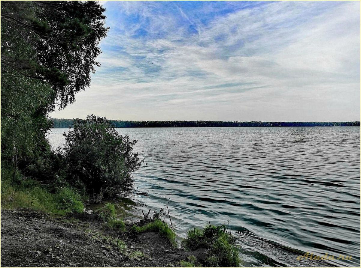 Отдых на озере в Тюменской области: лучшие места и развлечения