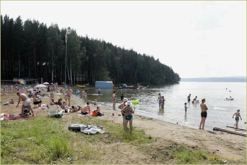 Отдых на пляже в Свердловской области: лучшие места для отдыха на берегу рек и озер