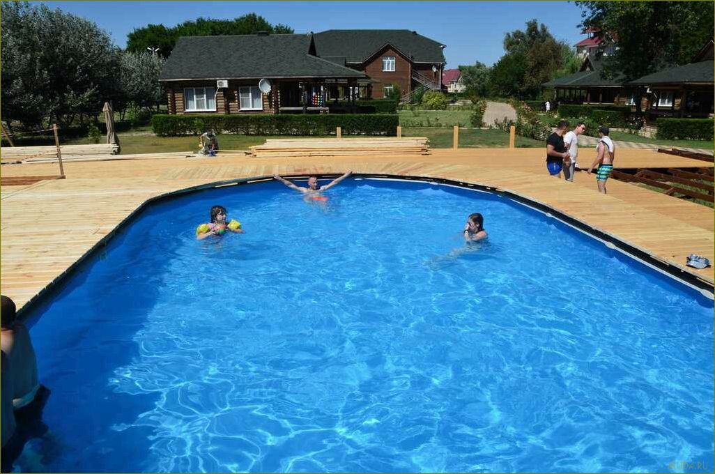 База отдыха в Астраханской области с бассейном по доступной цене — отличный вариант для комфортного и бюджетного отдыха!