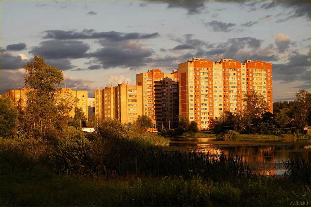 Исследуйте удивительные достопримечательности Нахабино в Московской области — знакомьтесь с богатым культурным наследием, погружайтесь в историю и наслаждайтесь прекрасными пейзажами