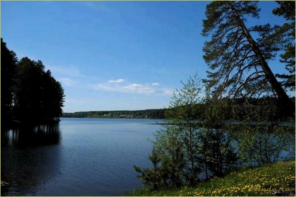 Сысерть — идеальное озеро для отдыха в Свердловской области