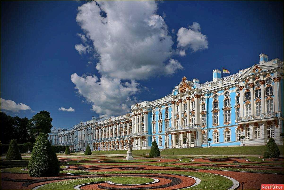 Исследуйте красоту Ленинградской области — великолепные дворцы, олицетворение истории и культуры