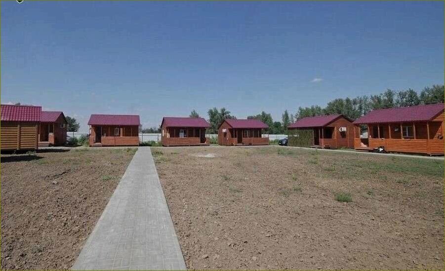 Уникальная база отдыха в живописном садовом уголке Астраханской области, предлагающая незабываемые впечатления и комфортный отдых