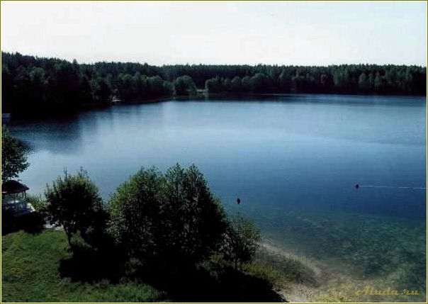 Озеро Белое: отдых в Свердловской области