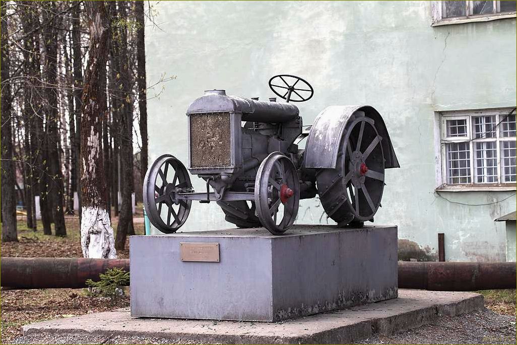 Исследуйте удивительные достопримечательности города Яранска Кировской области и погрузитесь в его богатую историю и культуру