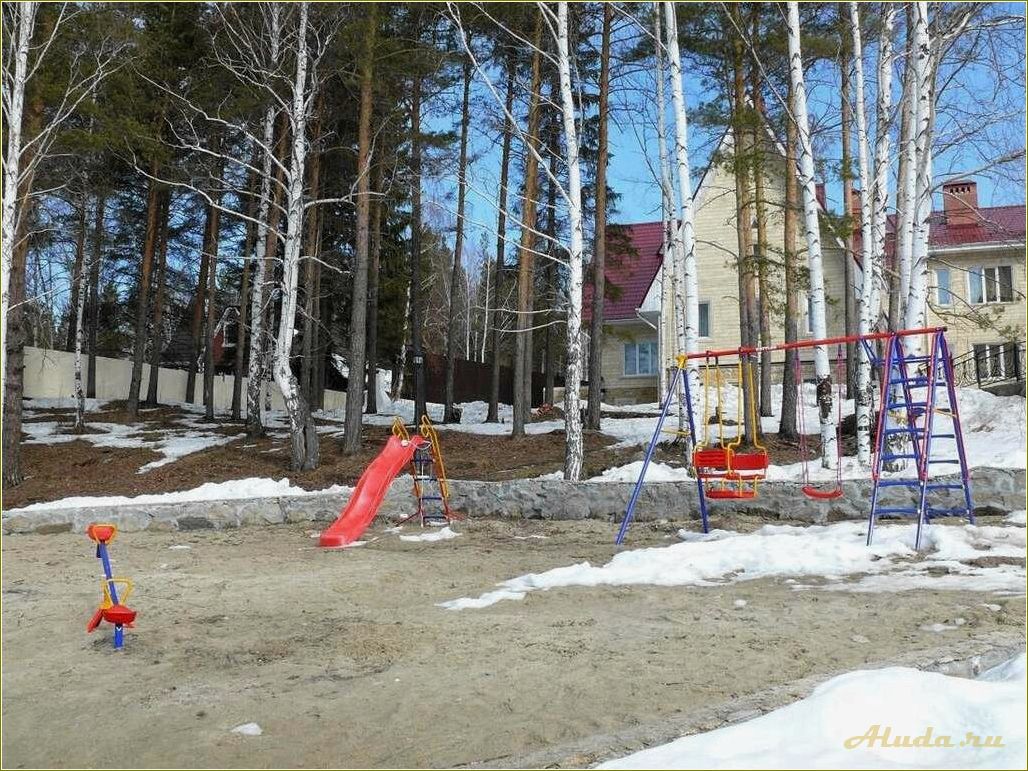 Озеро Таватуй — база отдыха Солнечный берег