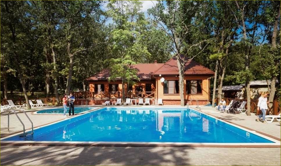 Лучшие базы отдыха с теплым бассейном в Воронежской области — наслаждайтесь комфортом и расслаблением в окружении красивой природы!