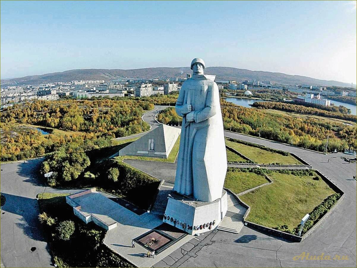 (исследуйте, удивительные, достопримечательности, мурманской, области) Исследуйте удивительные достопримечательности Мурманской области и окунитесь в мир северных чудес