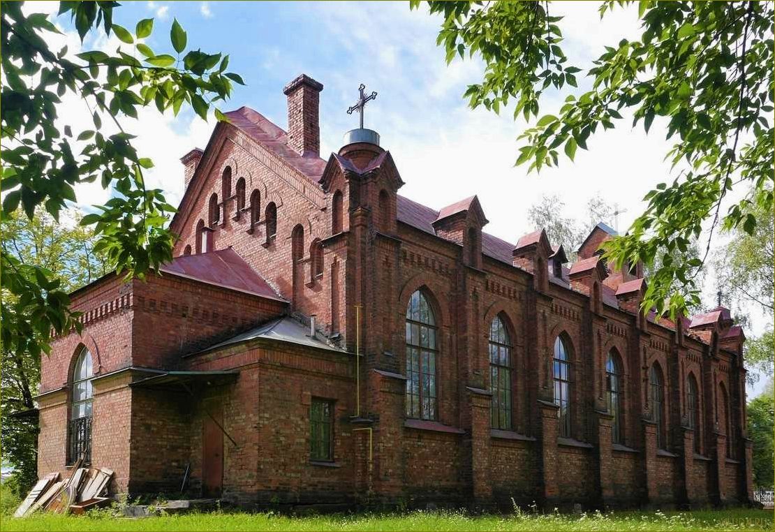 Город Луга Ленинградской области — уникальные достопримечательности, привлекающие туристов со всего мира, история и культура 