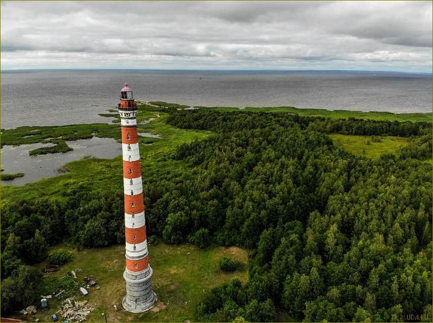 Осиновецкий маяк — величественная достопримечательность Ленинградской области, удивляющая своим красотой и историческим значением